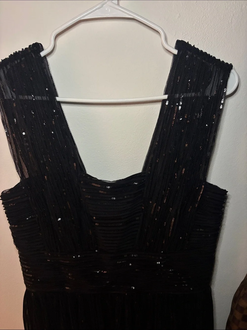 Halston Heritage Black Sequin Pleated Wedding Guest Dress - Picture 4 of 12